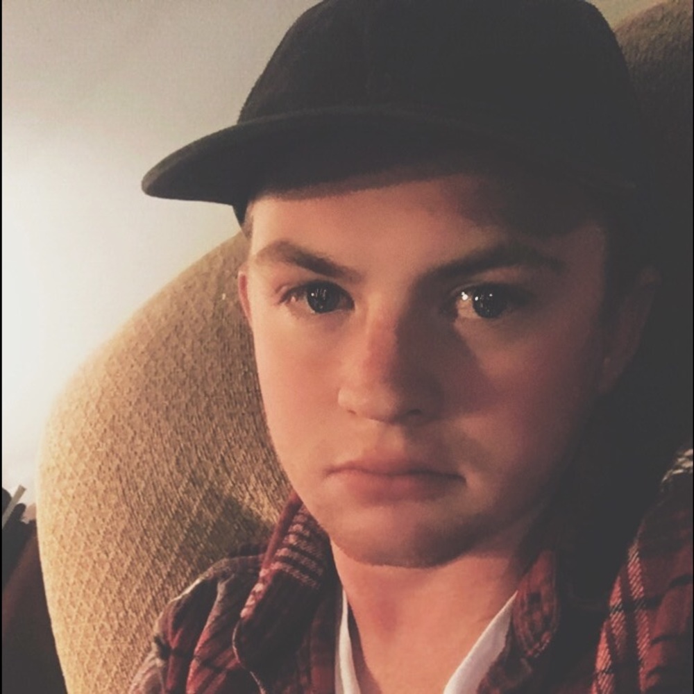 Meet your Posher, Jonathan